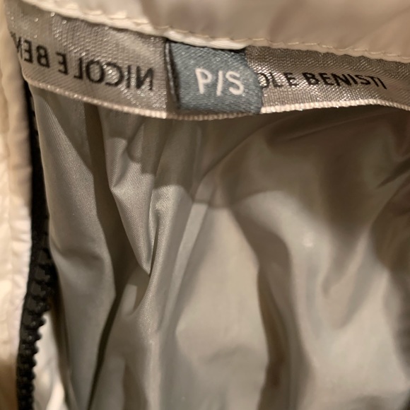 Jacket - Picture 3 of 4